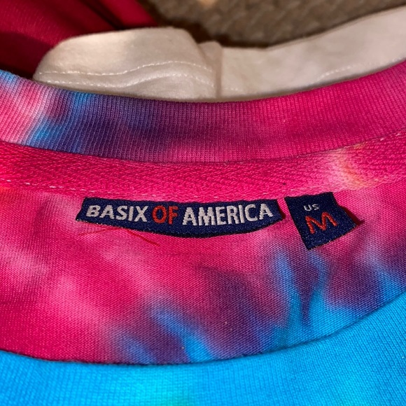 Basix of America Tie Dye Long Sleeve Size M NWOT - Picture 2 of 3
